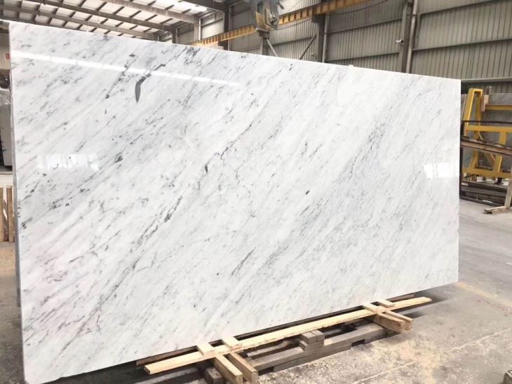 Ιταλικές μαρμάρινες πλάκες Bianco Carrara